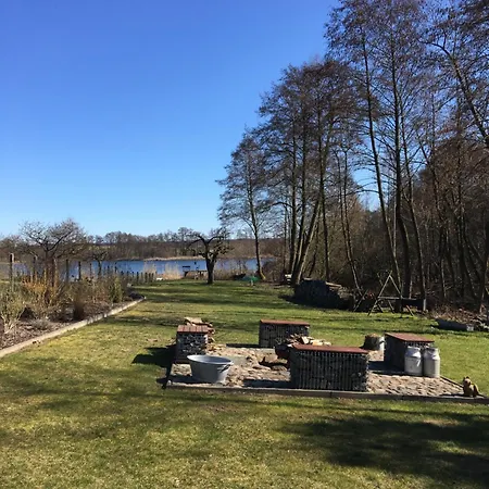 Lakehouse In Brodowin Διαμέρισμα Chorin